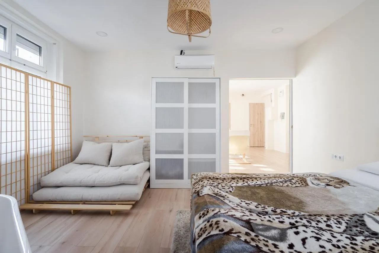 Bpr Japandi Design Home With A/C Budapest 0*,