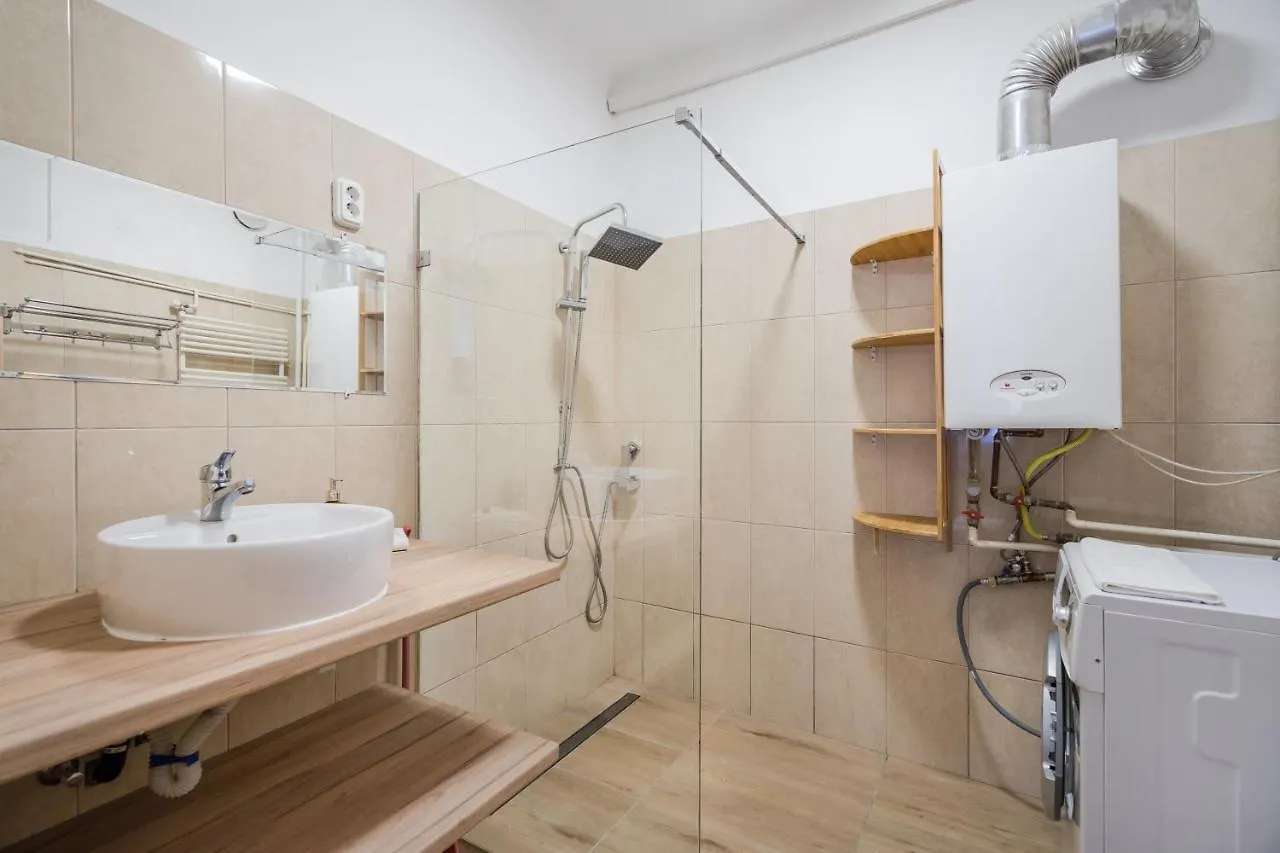 Bpr Japandi Design Home With A/C Budapest Apartment