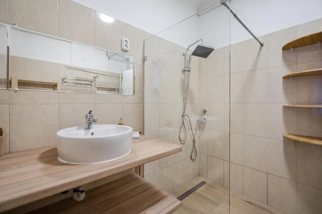 Bpr Japandi Design Home With A/C Budapest 0*,